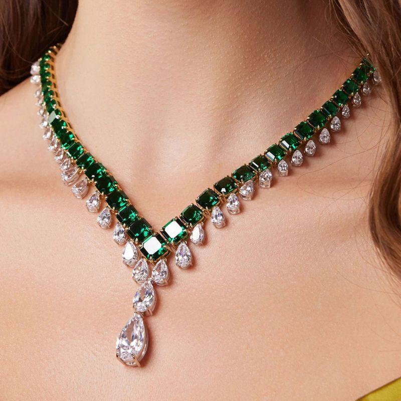 Why Is the Green Sapphire Necklace the New Must-Have Jewelry Trend?