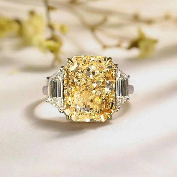 Yellow Sapphire Ring VS Garnet Ring: Which Gemstone Ring Is the Better Choice for Your Style?