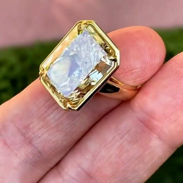 Is a Gold Promise Ring the Perfect Symbol of Your Commitment?