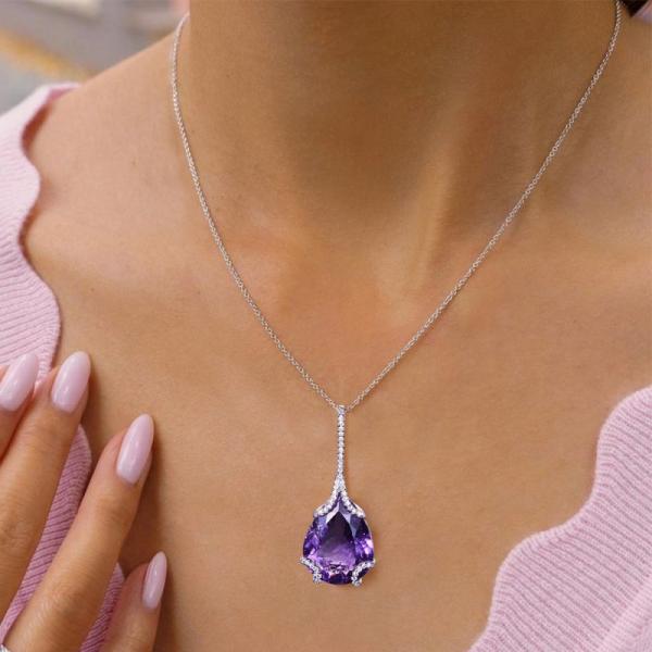 Why Is the Amethyst Necklace the Perfect Piece to Elevate Your Style?