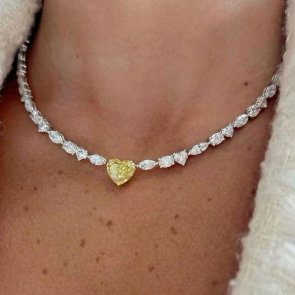 Why Is a Heart Tennis Necklace the Perfect Jewelry Choice for Romance, Elegance, and Everyday Style?