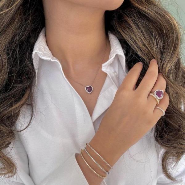 Why Is the Bezel Set Tennis Necklace the Perfect Choice for Everyday Elegance?