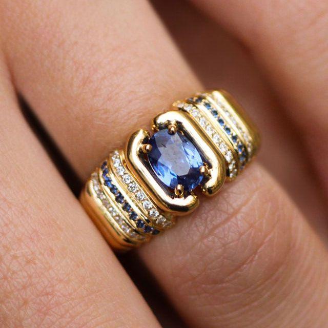 Gold Promise Ring: A Meaningful Gift That Never Goes Out of Style