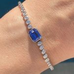 Is an Emerald Cut Tennis Bracelet the Most Elegant Jewelry Choice for Everyday Luxury?